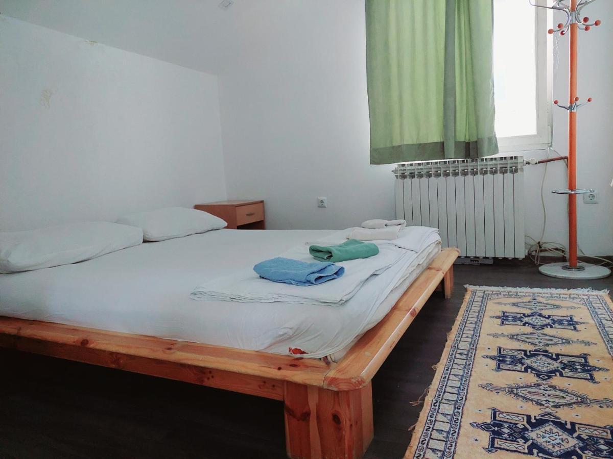 Hostel Hayat SJJ Exteriör bild